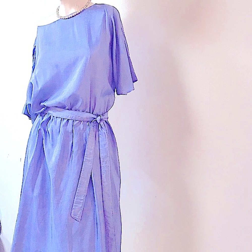 Pretty🦋VTG Retro Style Short Sleeves MIDI Dress - Picture 4 of 15